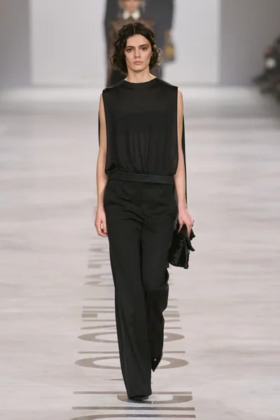 Look 33